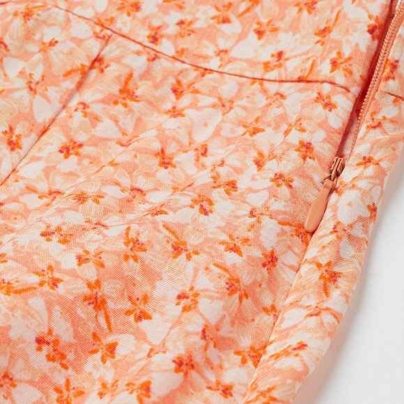 NWT H&M Size 0 Coral Floral High Waisted Skirt - Picture 2 of 4
